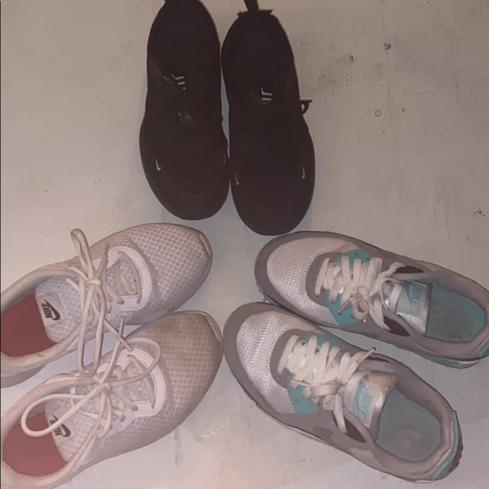Nike shoes bundle